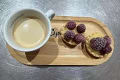 504378469_122165506376465146_6630915793850600872_n